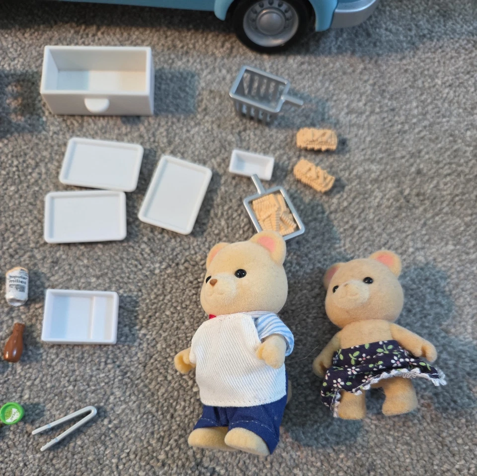 Sylvanian families calico fish and chips van - Image 3 of 4