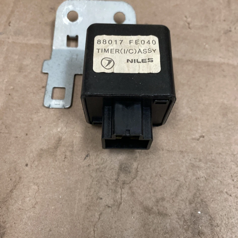 2005 2006 2007 Subaru Sti Sedan Intercooler Spray Module 88017FE040 OEM B159 - Image 2 of 4