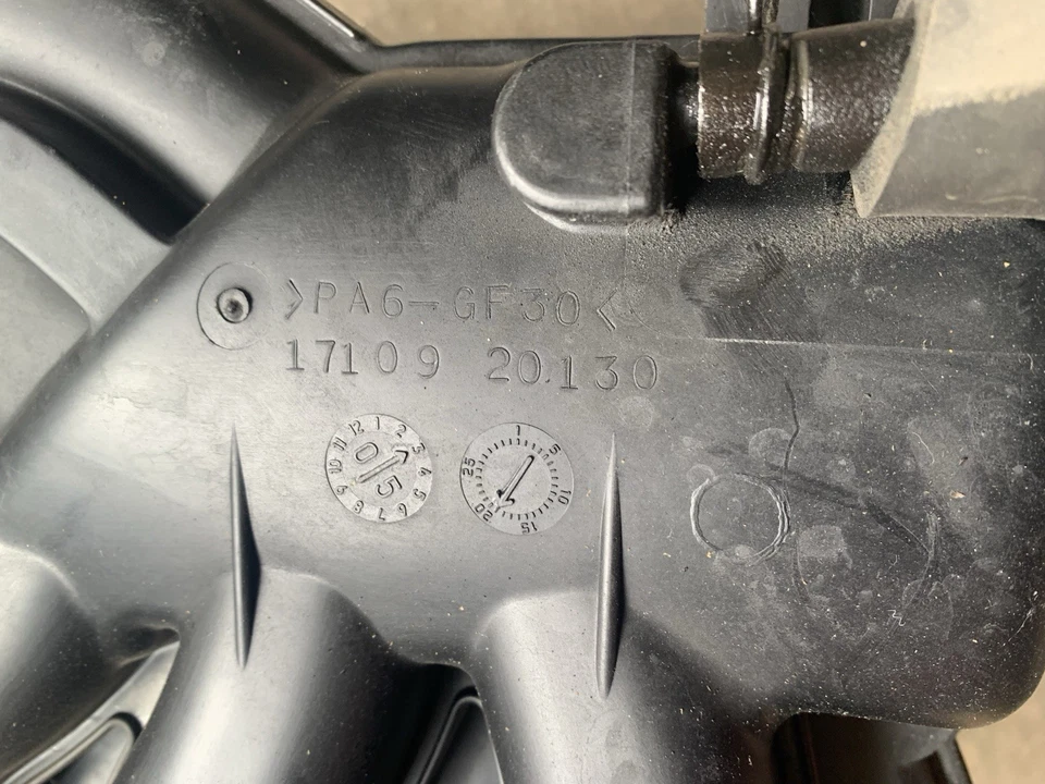 2007 LEXUS RX400H ENGINE INTAKE MANIFOLD UPPER 17109-20130 - Image 3 of 3