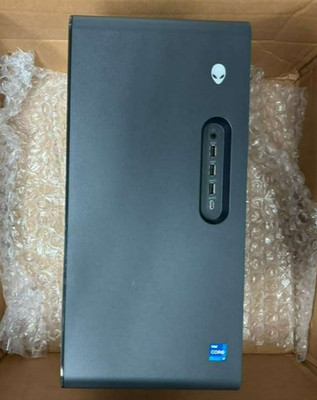 Alienware Aurora R16  i7-14700KF 32GB RAM, RTX 4070, 1TB SSD+1TB SSD Liquid Cool