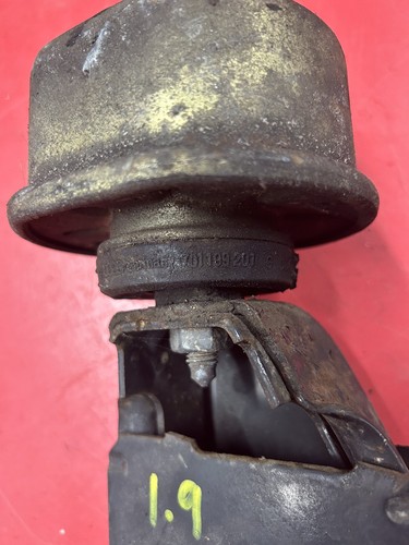 Volkswagen Transporter T4 1.9 2.4 Gearbox Engine Mount VW - Picture 10 of 17