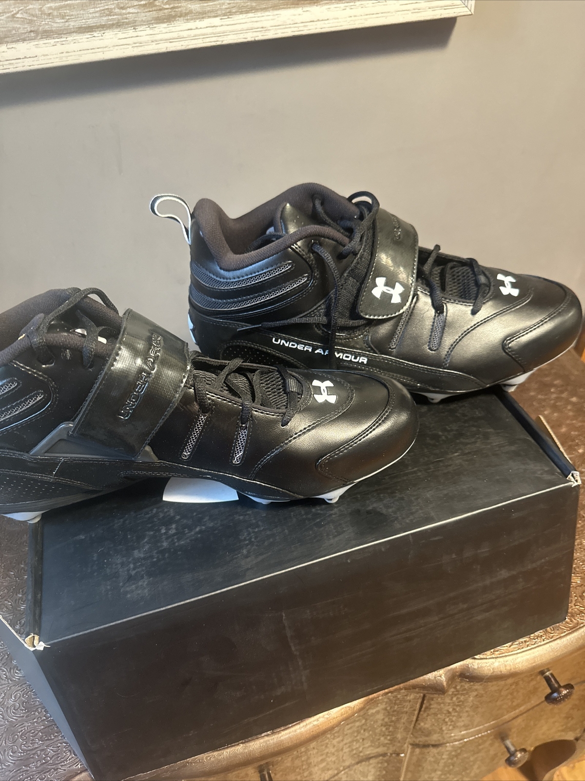 Under Armour Football Cleats UA Intensity Mid D Size 13 eBay