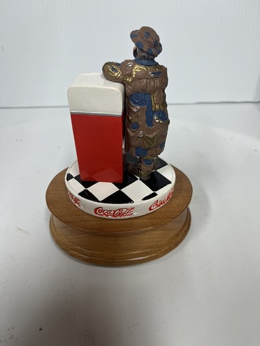 Coca Cola The Pause That Refreshes Musical Figurine - Picture 4 of 13