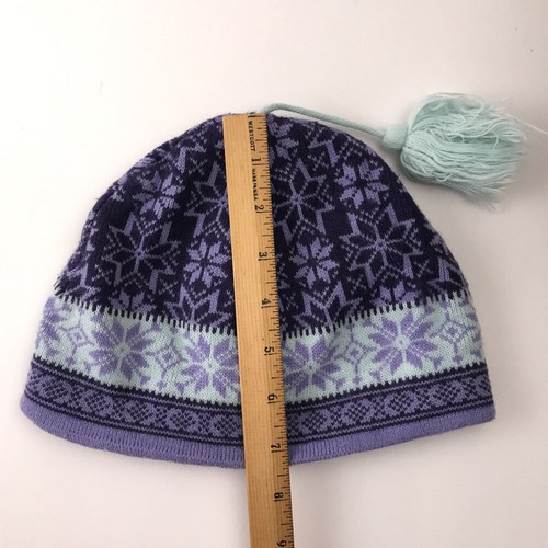 Kids Medium Purples Winter Ski Hat Beanie Tassel Cap Snowflake Pattern - Picture 7 of 7