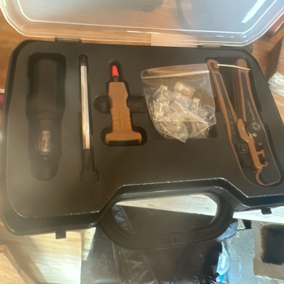 Southwire #KIT-TP1 Network Tool Kit . Opened Only To Take Pics Never Used - Image 2 of 4