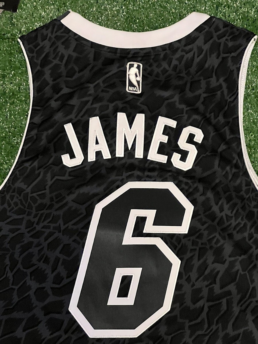 lebron james camo jersey
