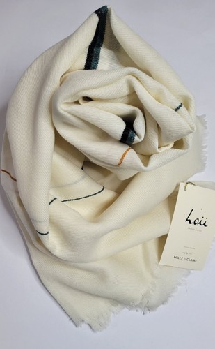 Chal de lana tejida Loii by MILLE ET CLAIRE a rayas 54X94 pulgadas $295 - Imagen 4 de 11