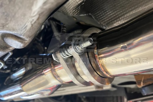 3'' to 2.5'' Resonated Mid Pipe For 09-14 Cadillac CTS-V 6.2L V8 Coupe Stainless - Picture 8 of 20
