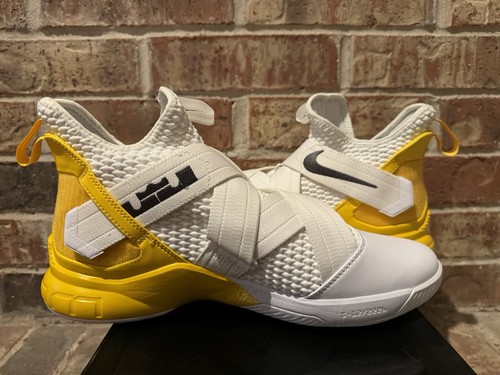 Nuevo 12 Nike Lebron Soldier XII TB Zoom Blanco Amarillo Zapatos de Baloncesto AT3872-106 - Imagen 7 de 10