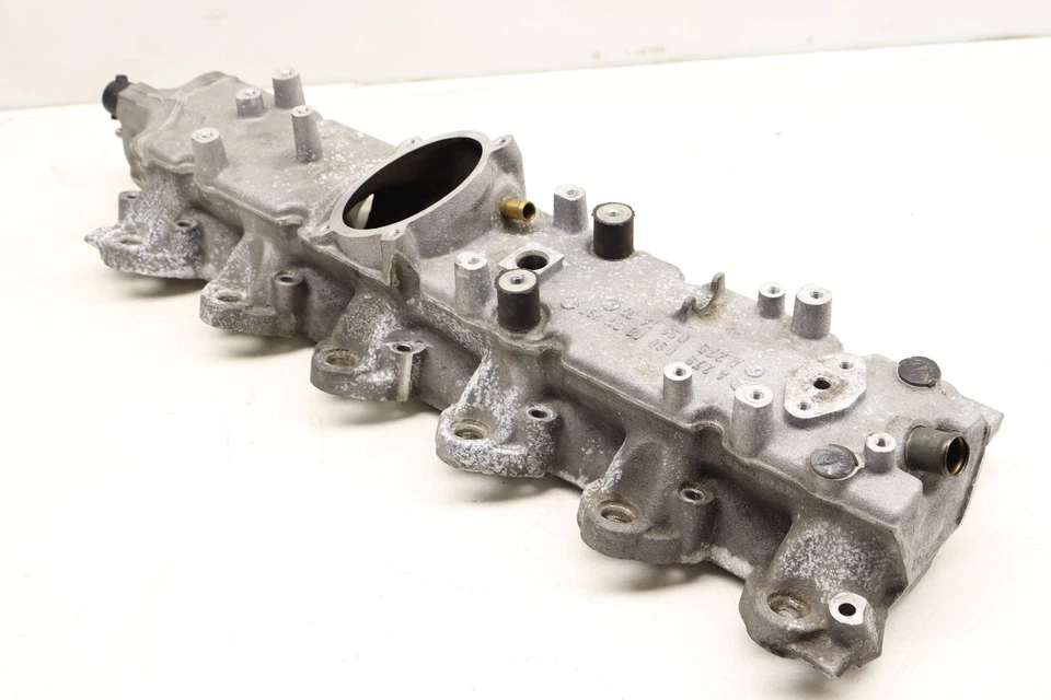 Mercedes-Benz G65 AMG 2016-2018 - Colector de admisión 2750901437 Foto 2 de 4