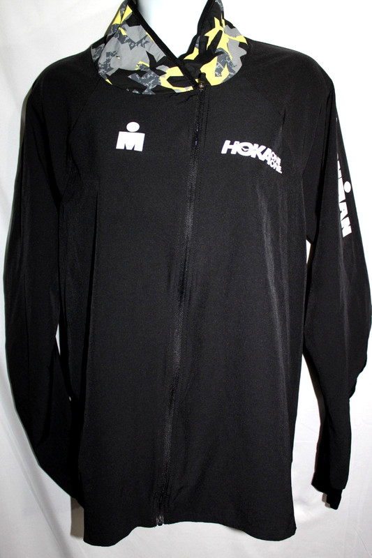 WOMENS HOKA ONE ONE & IRONMAN FULL ZIP SUPER LIGHT RUNNING JACKET MEDIUM M