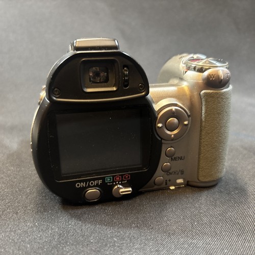 KONICA MINOLTA DiMAGE Z6 - 6mp 12x ZOOM - WORKING - Picture 7 of 16