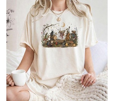Vintage Musician Bug Graphic Tee 90s Insect Lover T-Shirt