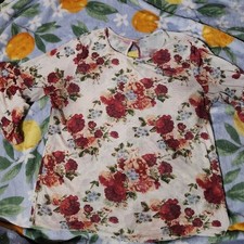 Sheer Floral Print Women's Top With Ruffle Short Sleeves Size S/M