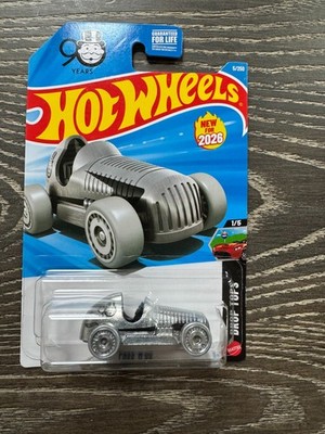 2026 Hot Wheels Monopoly 90 Years Pass 'N Go #5 Drop Tops 1/5