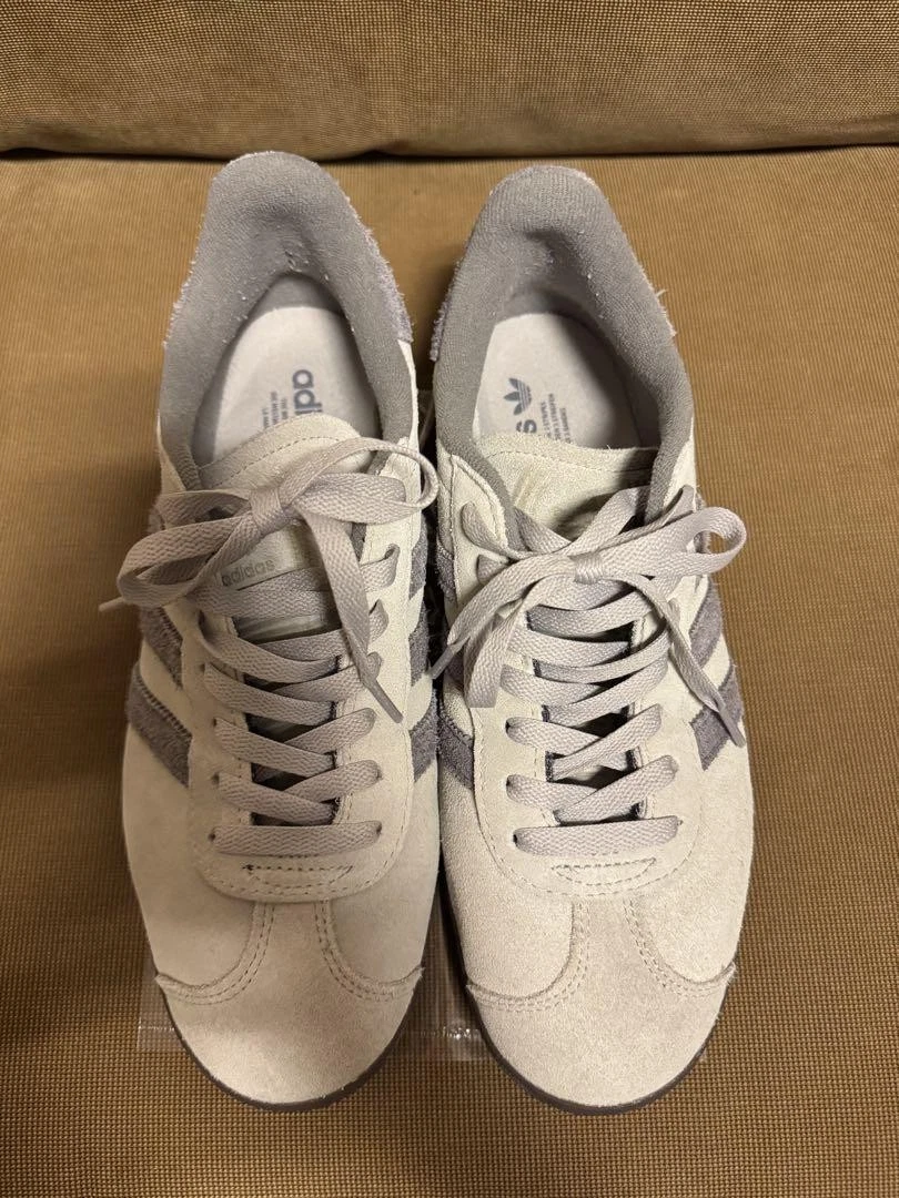 Adidas Gazelle Sneakers Scamosciate Grigio Uomo UK 9 Usate