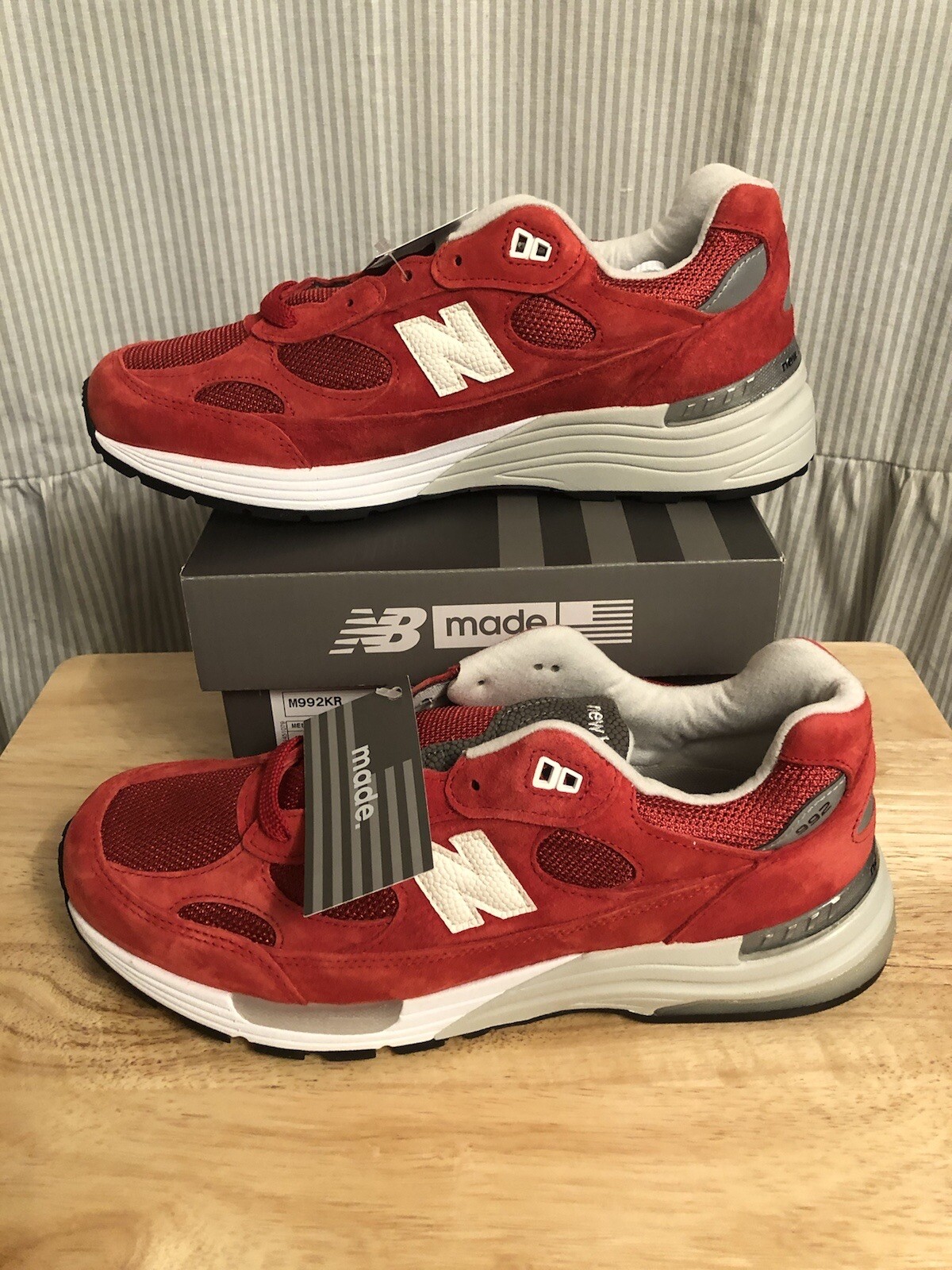 New Balance 992 x KITH Kithmas 