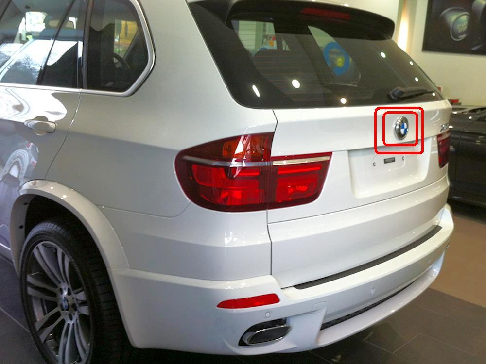 NEW GENUINE BMW X5 E70 20072013 REAR BADGE TRUNK/BOOT CHROME EMBLEM