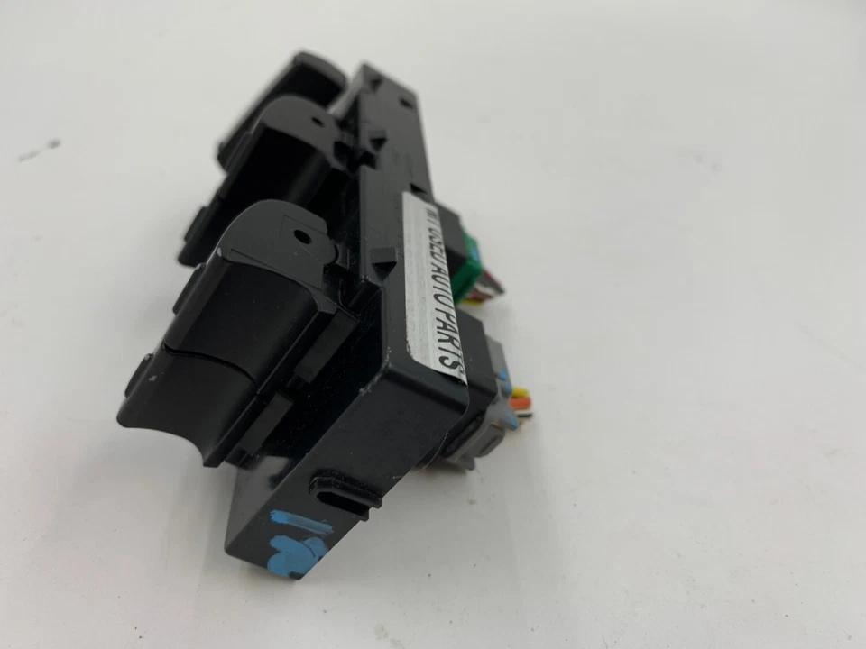 Interruptor de ventana eléctrica Mercury Montego Master 2005-2007 OEM E03B58012 Foto 4 de 4