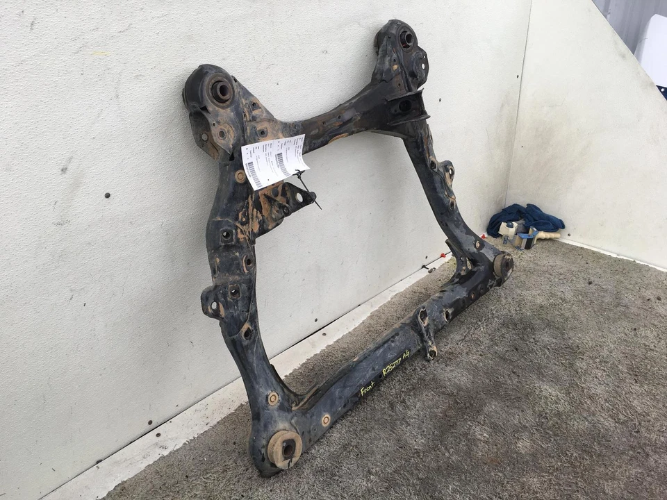 2018-2019 Toyota Highlander Front Crossmember Suspension OEM Foto 2 de 4