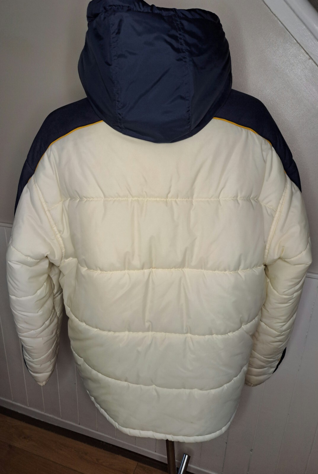 Kickers padded quilt hooded off white puffer retro softshell jacket mens size L image 5