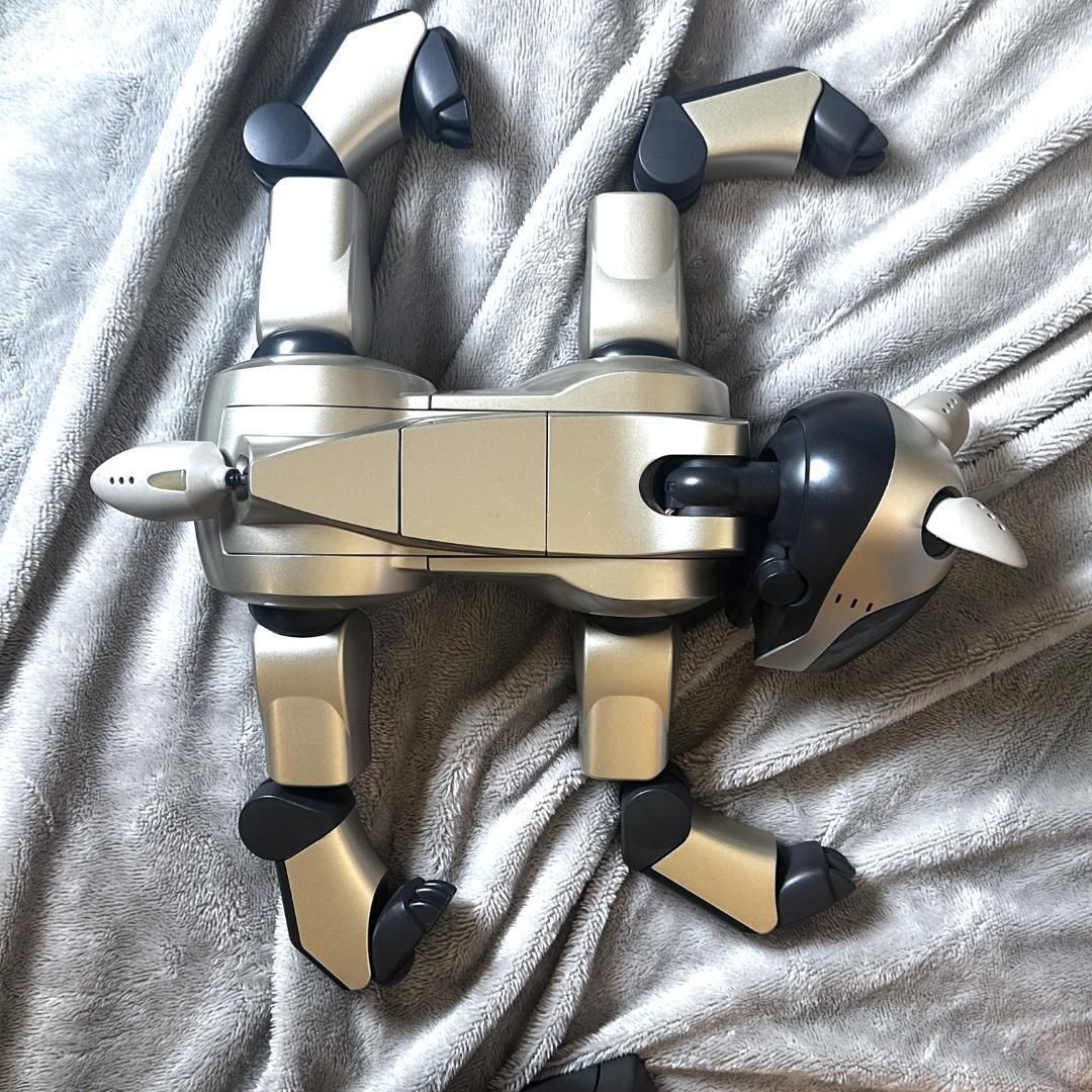 Sony AIBO ERS 210 (2nd Gen.) Robot - Silver for sale online Sony AIBO ERS 210 (2nd Gen.) Robot - Silver for sale online