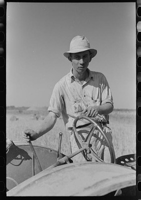 Photo:Crowley Louisiana 1938 Rice Harvest Worker Tractor Wagon