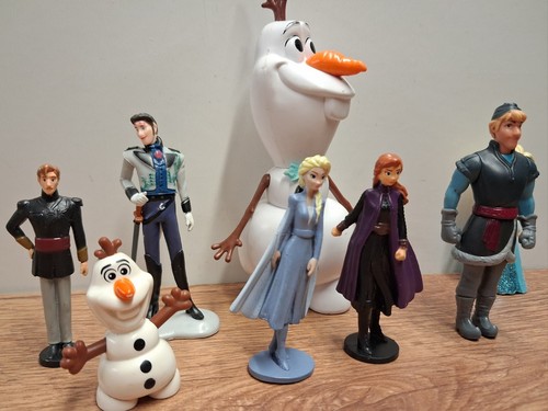 Disneys Frozen Frozen 2 Figure Bundle Cake Toppers Anna Elsa Olaf Kristoff - Picture 2 of 3