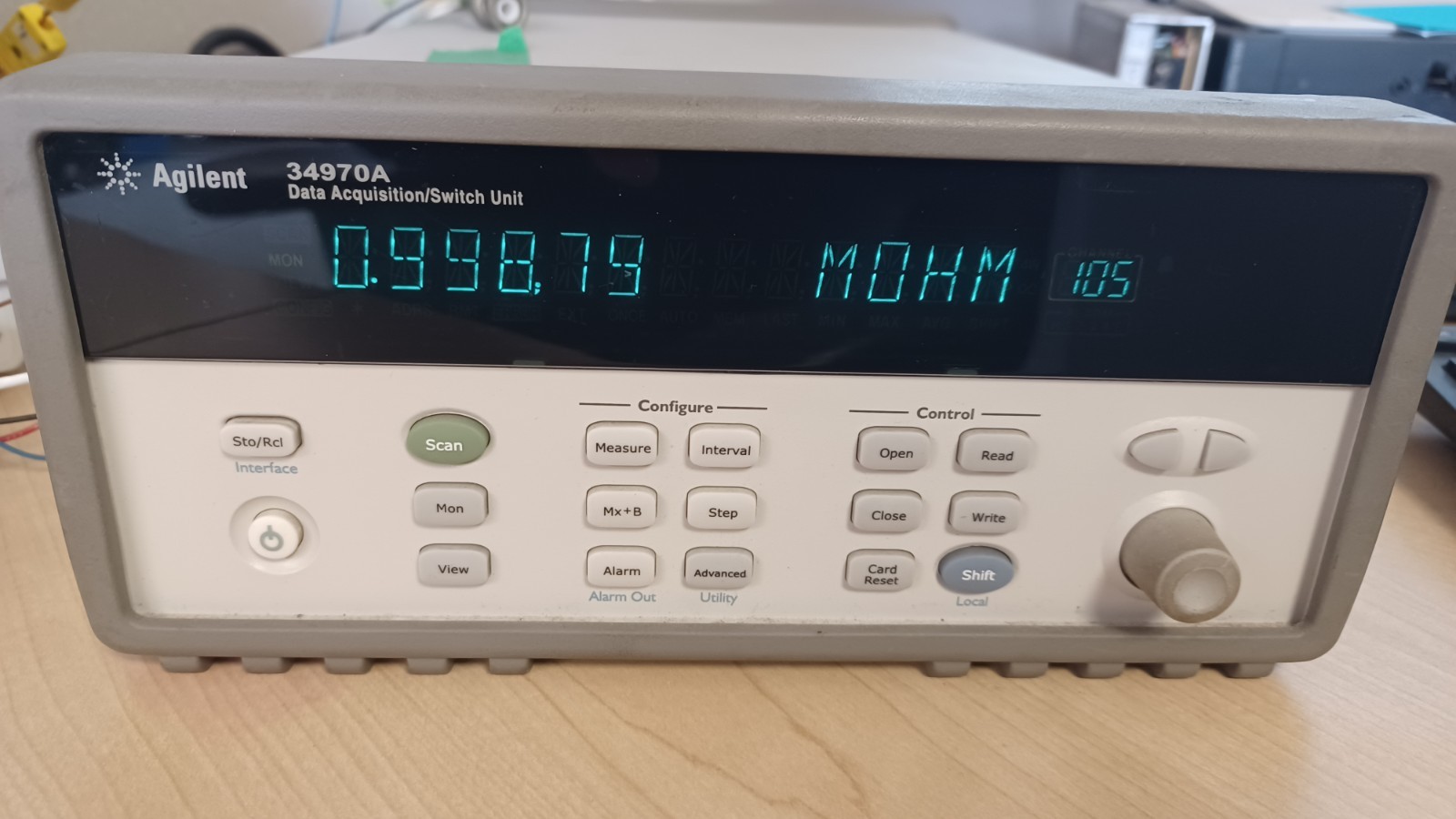 Agilent 34970A Data Acquisition Switch Unit with card