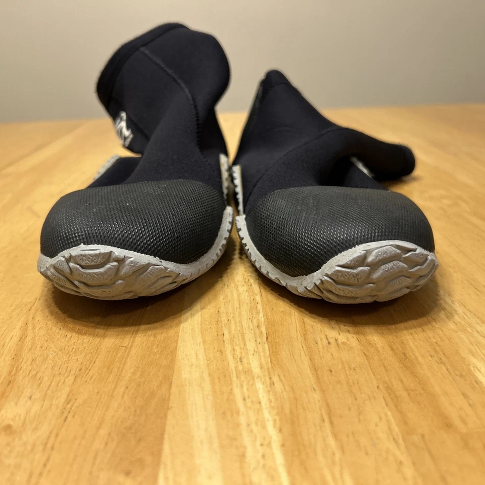 Chota Outdoor Gear River Runner Pull On Boots NB300 Water Sports Men 6 Women 8 - Image 3 of 4