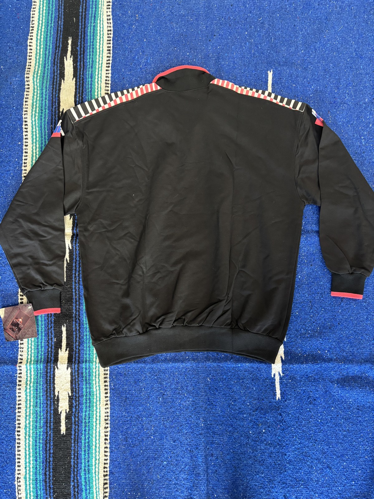 Picture 2 of 10