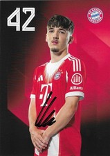 Lennart Karl - FC Bayern München - NEU 2025/26 - orig. sign. Autogrammkarte