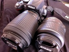 Nikon D5000 Digital SLR Camera with Zoom Lens and Bag, Charger Included