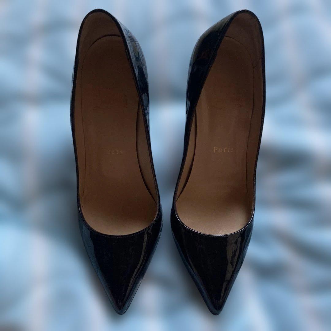 SAOLA Christian Louboutin nero tacchi alti 6 5 US 36 5 EU punta suola rossa