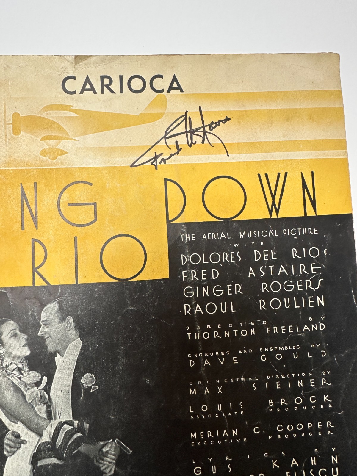 Fred Astaire autograph on sheet music Flying Down to Rio