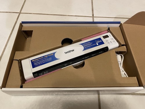 Scanner sans fil Brother DS-920DW duplex page couleur mobile boîte ouverte - Photo 3/3