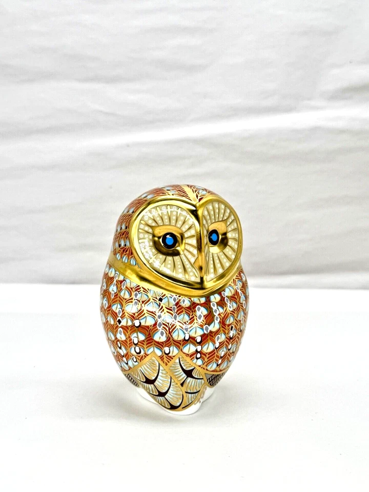 Royal Crown Derby Barn Owl Porcelain Paperweight w/Gold Accents- Free Shipping - Image 4 of 4
