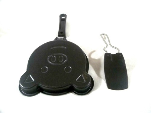 Non-Stick Pancake Pan with Animal Face and Small Nylon Spatula - Picture 11 of 12