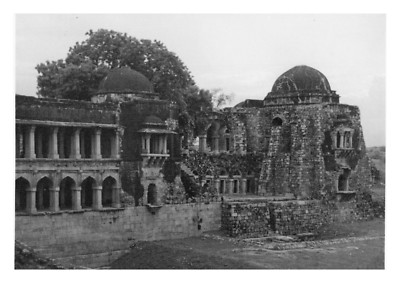 India, Delhi, Hauz Khas, Vintage Print, 1948 Photo Taken by Henri LestoquoyAt