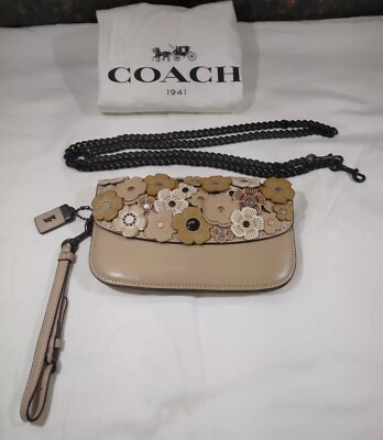 Coach 1941 Tea Rose Beechwood Clutch (F58181) with Black Chain | eBay
