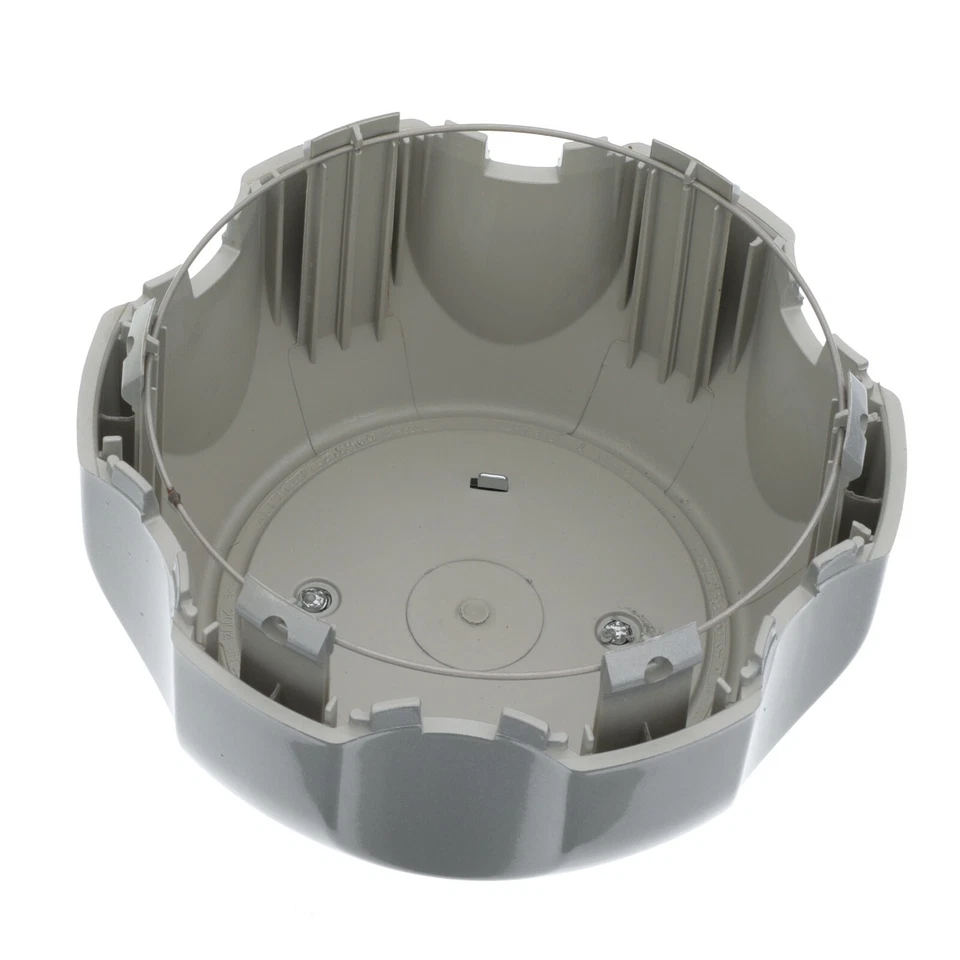 2003-2004 Nissan Xterra tampa de cubo central de roda prata com emblema cromado fabricante de equipamento original novo - Imagem 2 de 3