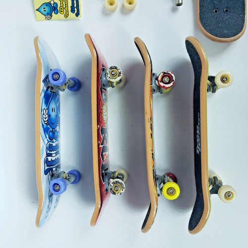 3 patinetas vintage World Industries Tech Deck Fingerboard FlameBoy Wet Willy - Imagen 12 de 12