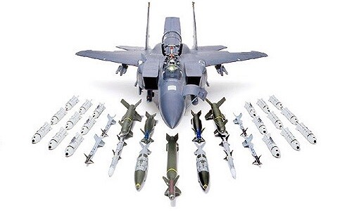 航空機・ヘリコプター TAMIYA 1/32 F-15E Strike Eagle Tamiya 60312 1/32 Aircraft Model Kit Boeing F-15E Strike Eagle w