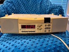 GE Space Maker 7-4290G Light, Clock, Radio AM/FM Works  -CD Player not Working