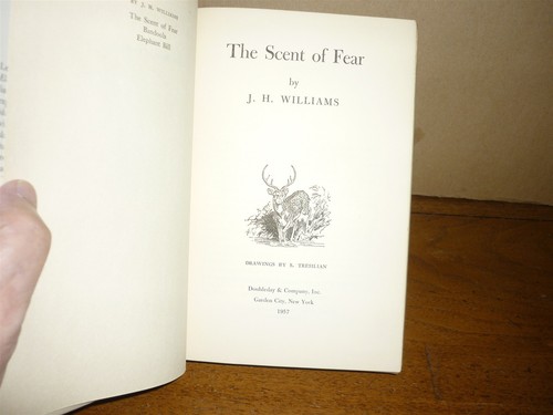 J H Williams. The Scent of Fear. 1st ed. 1957. Near fine in VG jacket. - Imagen 2 de 2