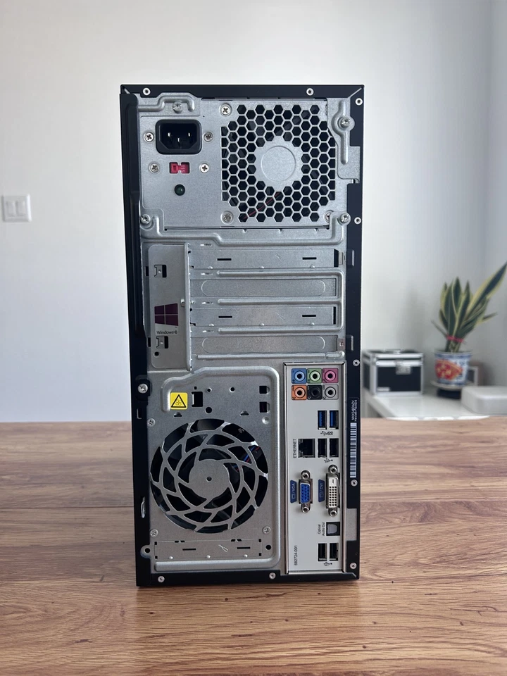 PC de escritorio HP Pavilion 500-164 - APU AMD A8-6500, 8 GB de RAM, Windows 10 Home Foto 4 de 4