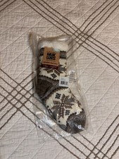 Muk Luk Women  s Cabin Socks Sz S/M Slip Resistant Outsole