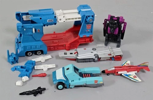 X-61 VINTAGE 1980'S HASBRO TRANSFORMER G1 KUP BROADSIDE FANGRY ETC