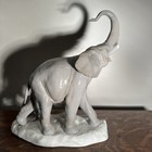 Vintage Lladro Mother and Baby Elephants #1151 12" Porcelain Figurine No Tusks