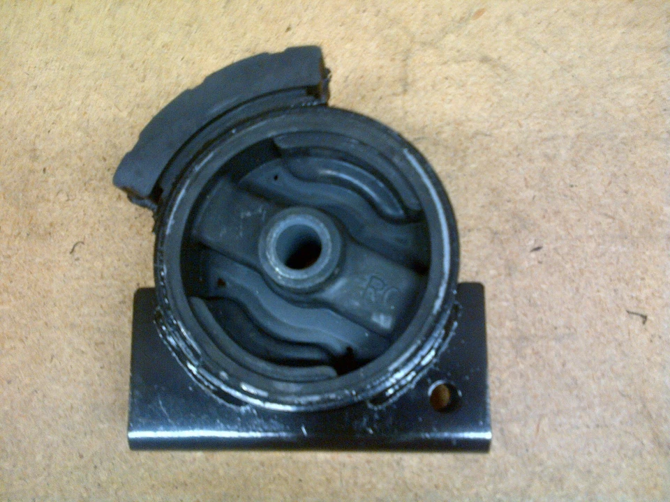 Juego de montaje de motor 3 piezas para Toyota Corolla 90-92 1,6 L automático  Foto 2 de 4